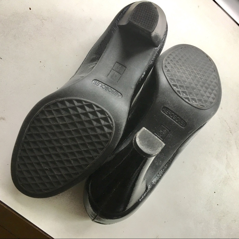 Shoe - Picture 3 of 3